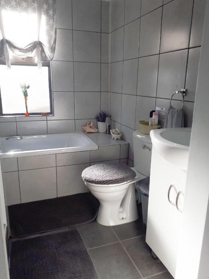 Umtamvuna View Cabanas Port Edward Ngoại thất bức ảnh